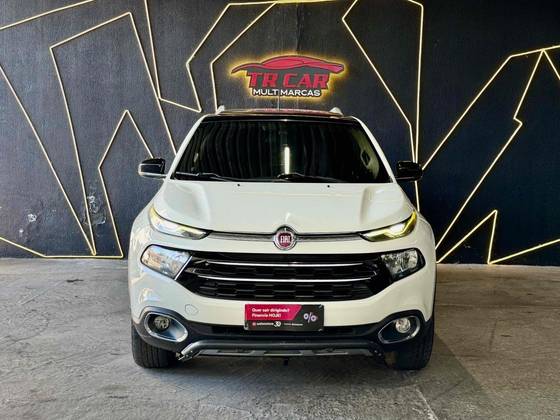 FIAT TORO 2.0 16V TURBO DIESEL VOLCANO 4WD AT9 FIAT TORO 2.0 16V TURBO DIESEL VOLCANO 4WD AT9